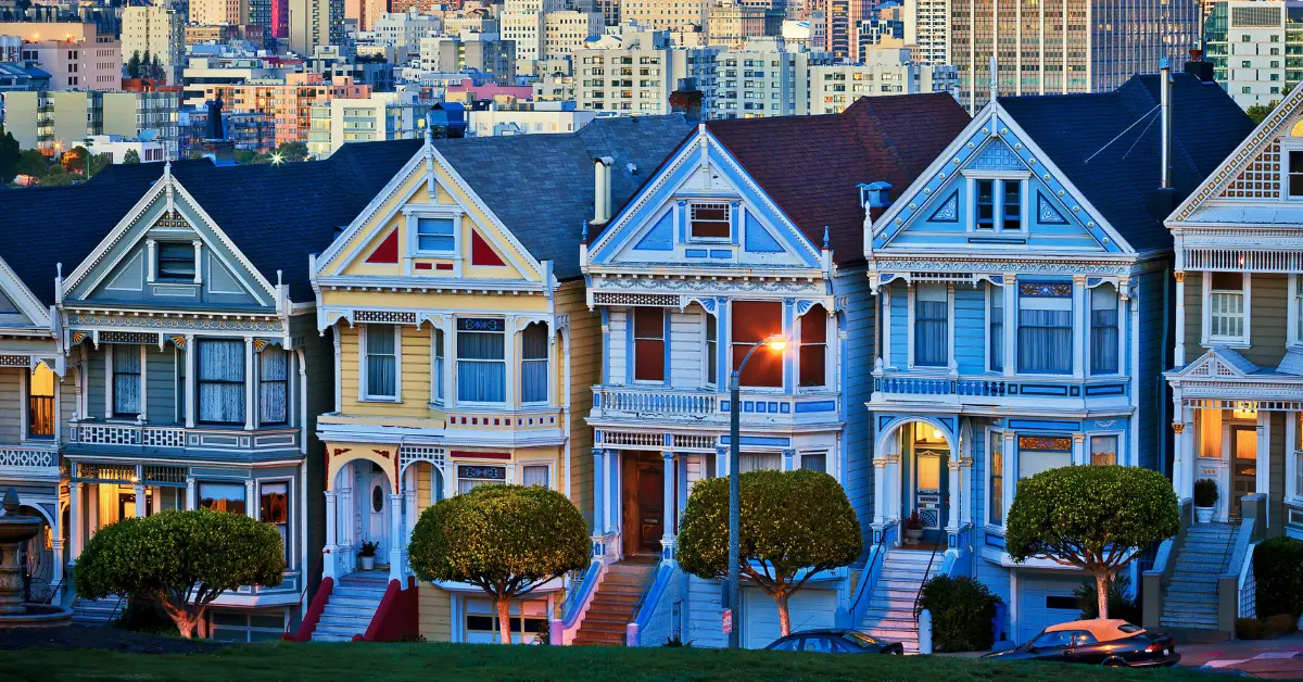 The Ultimate Guide to California Real Estate Investing: 7 Proven Strategies to Build Wealth in 2025 2 California real estate investing infographic showing 7% ROI potential and top investment markets for beginners and experts